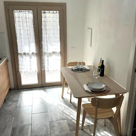 Casa Deborah Apartment *